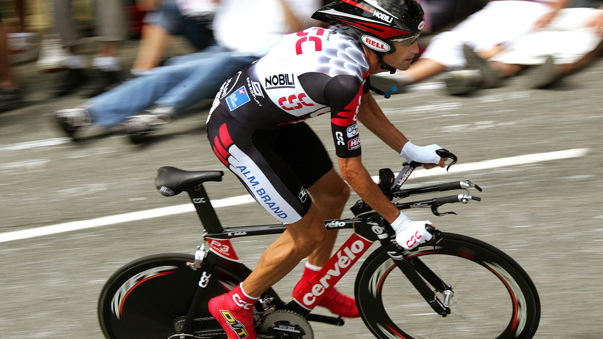 女子橄榄球正在改变传统体育格局，女子橄榄球比赛集锦